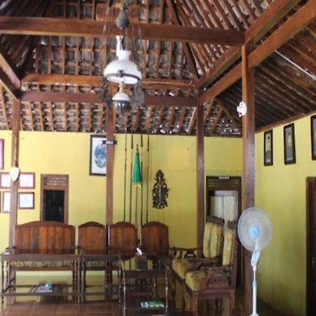 Nara Homestay Syariah Mangunan Exteriér fotografie
