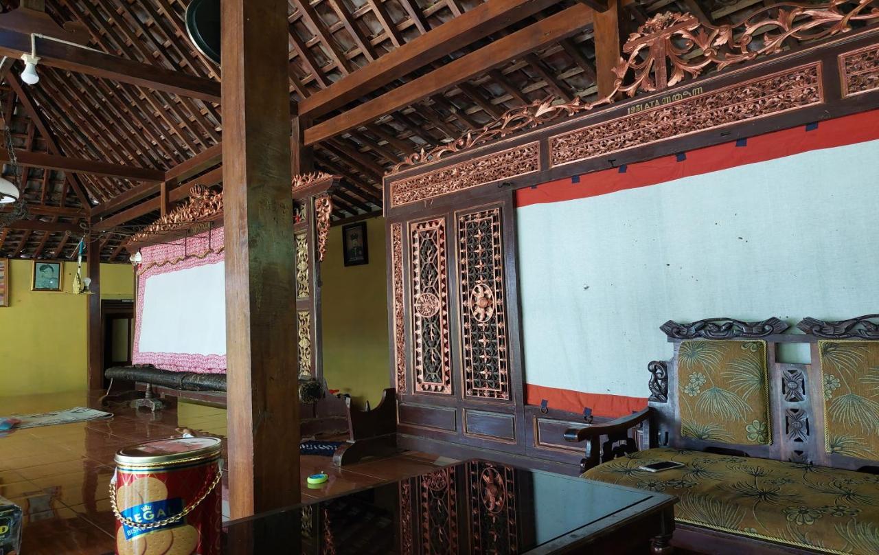 Nara Homestay Syariah Mangunan Exteriér fotografie