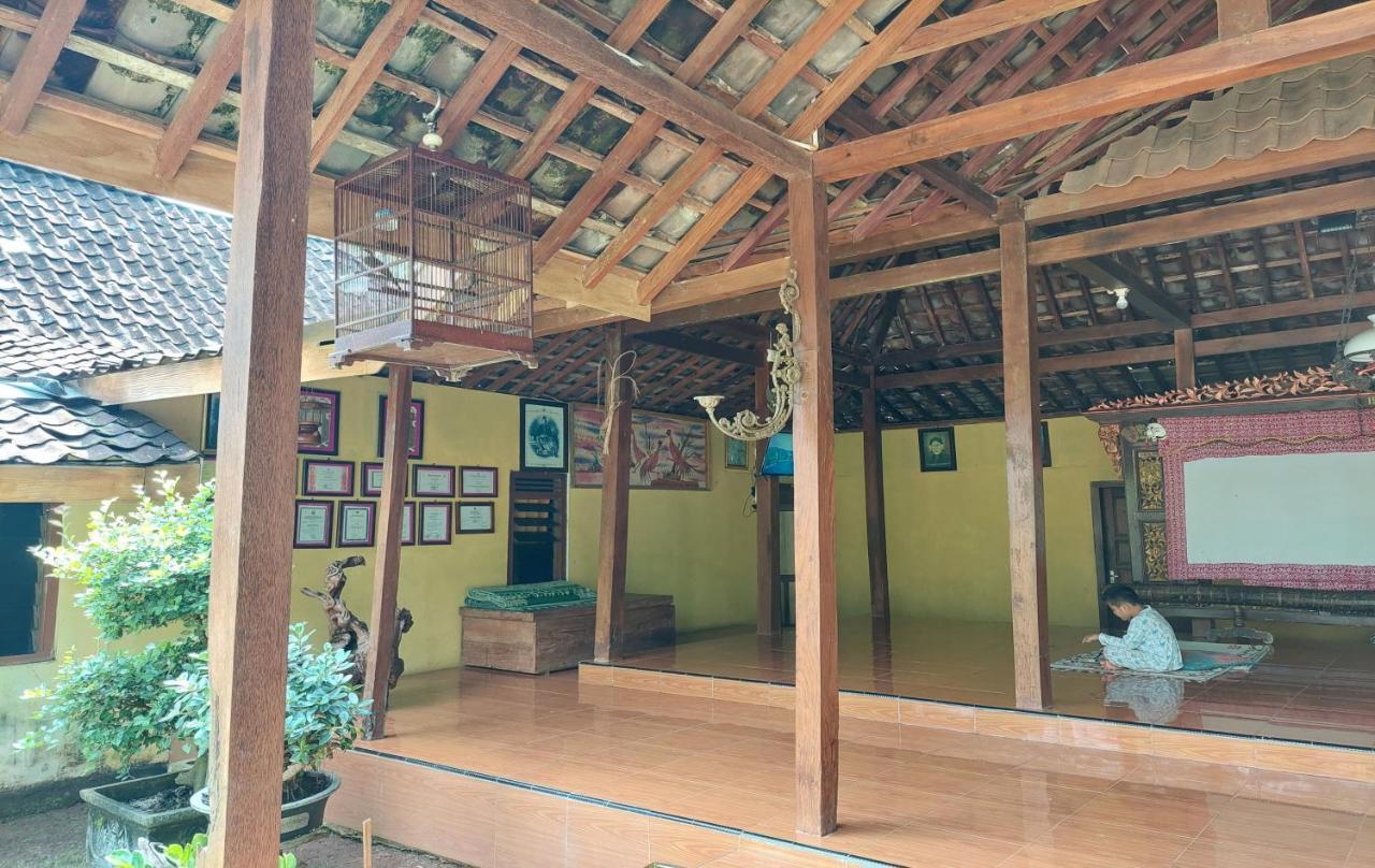 Nara Homestay Syariah Mangunan Exteriér fotografie